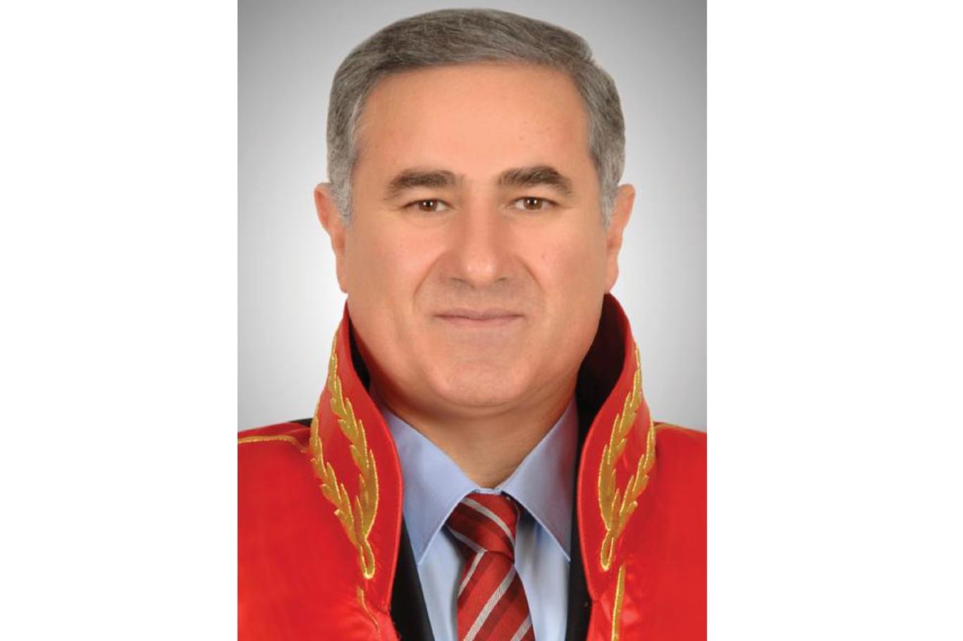 Yargıtay’ın yeni başkanı Mehmet Akarca oldu Yargıtay’ın yeni başkanı Mehmet Akarca oldu